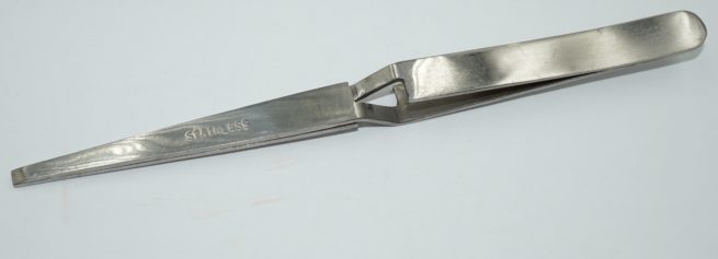 Reverse Action Tweezers Blunt Ends