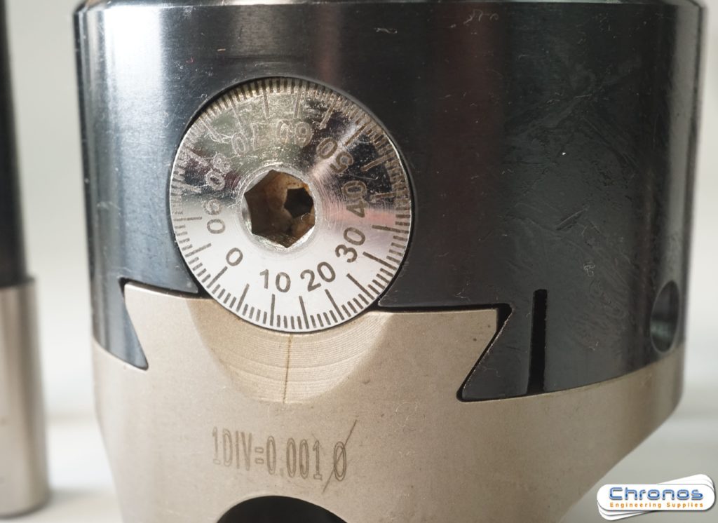 Soba 3 inch Boring Head With R8 Shank Plus Five HSS Tools and 5 Carbide Tools - Image 4