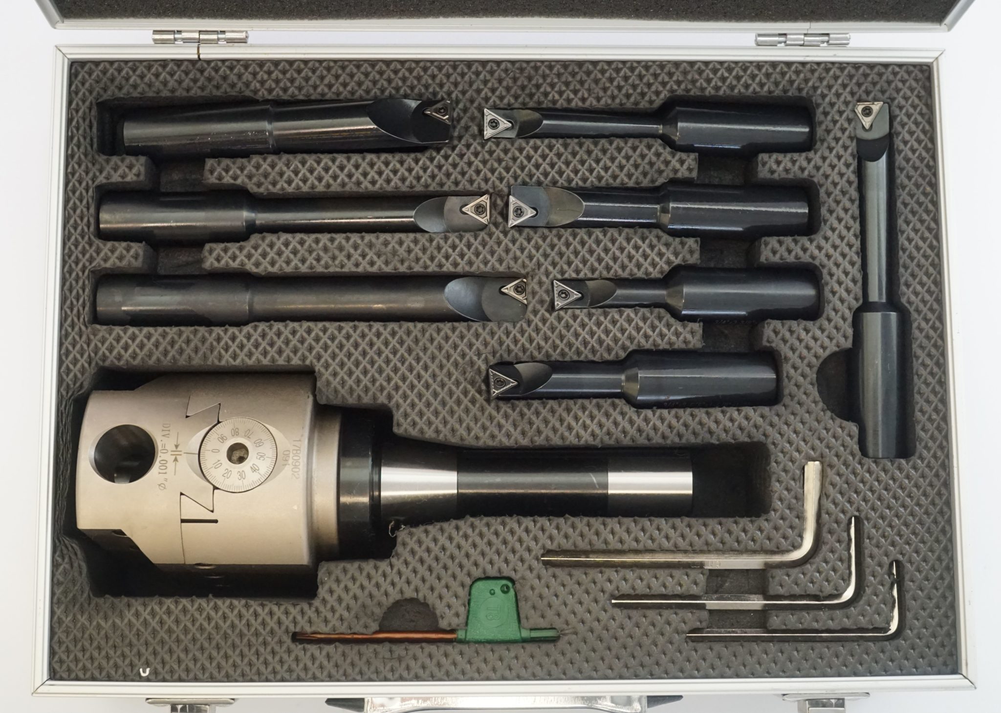 New 3 inch Indexable Boring Head R8 with 8 Indexable Boring Bars SORRY