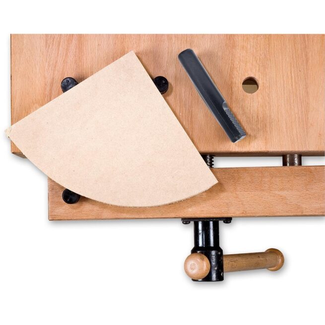 Sjobergs Anvil, Holdfast ST03 (Pkt 2) & 19mm Bench Dogs (Pkt 4)
