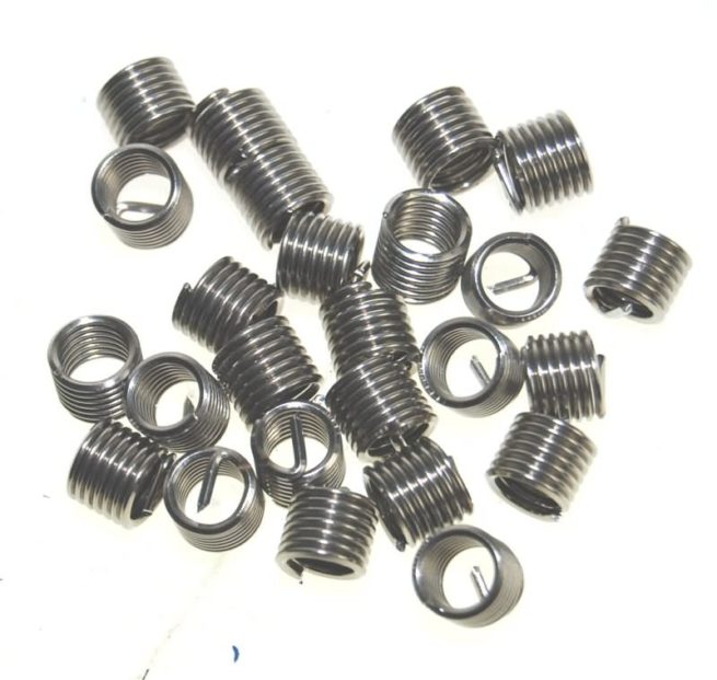 25 X M8 SPARE INSERTS
