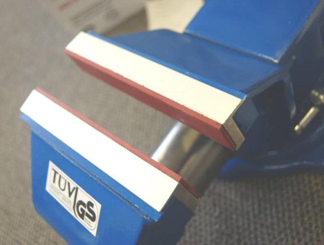 Pair of 150mm Magnetic Fibre Vice Jaws SORRY OUT OF STOCK