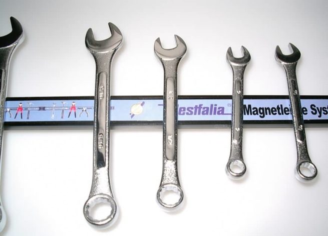 Magnetic Tool Holder
