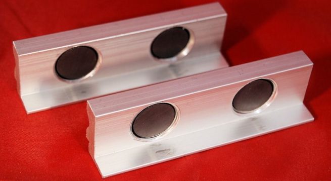 Pair of 100mm Magnetic Aluminium Vice Jaws - Image 2