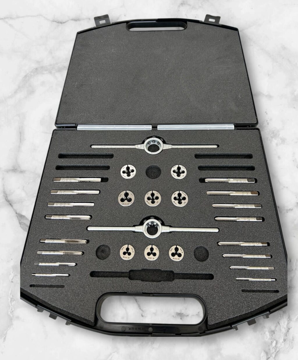 Apex British Metric Coarse Tap and Die Set - Image 2