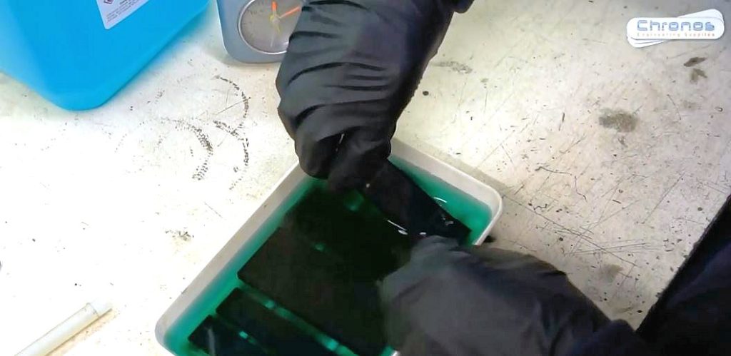 Steel Blacking Kit 2 Litres (for Cold Steel Blacking) - Image 3