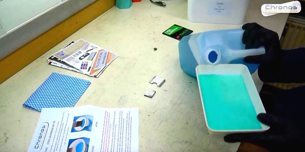 Steel Blacking Kit 2 Litres (for Cold Steel Blacking) - Image 5