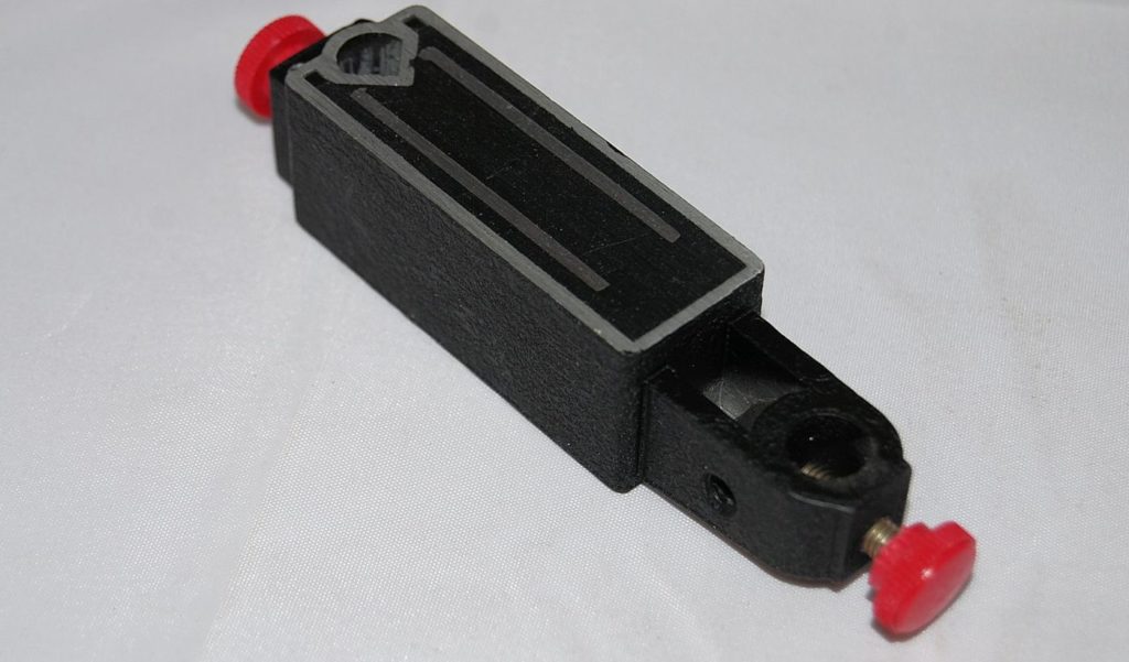 Universal Indicator Holder Chronos Engineering Supplies