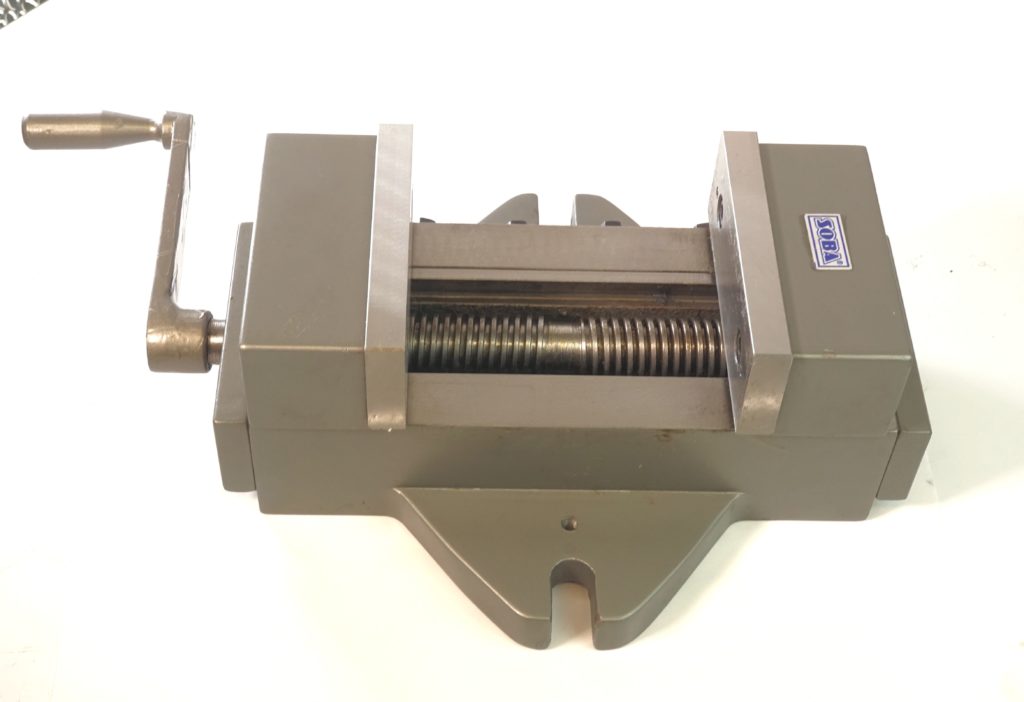 CHRONOS SELF CENTERING VICE