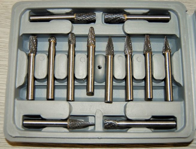 Set of 12 Solid Carbide Burrs