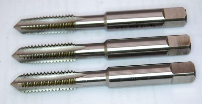 SET OF THREE 5/16 X 26  BSC (CYCLE) CARBON TAPS - TAPER SECOND & PLUG