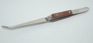 Reverse Action Tweezers Curved Ends